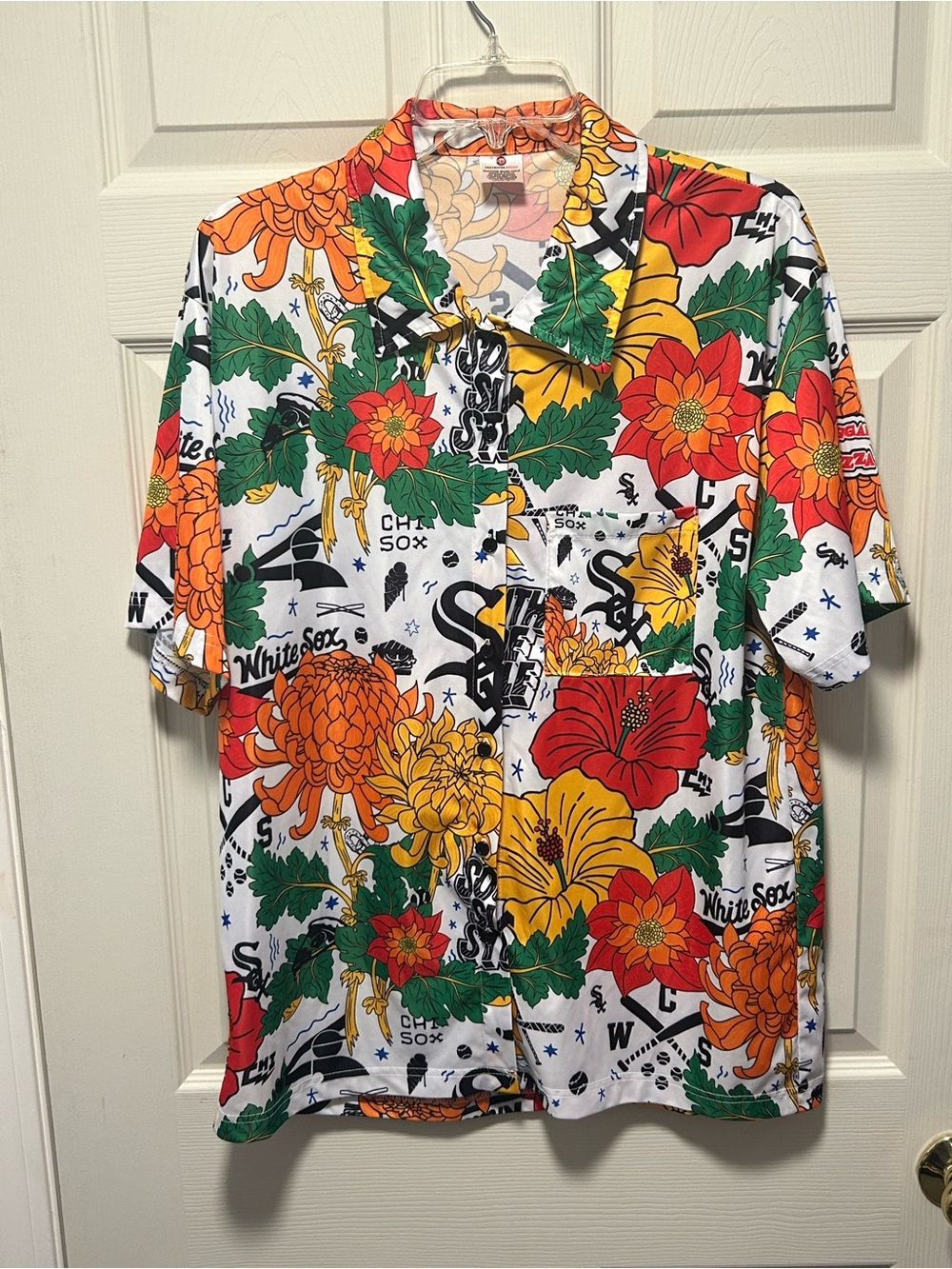 Chicago White Sox Promo Floral Hawaiian Button-Up Shirt Men’s M SGA MLB